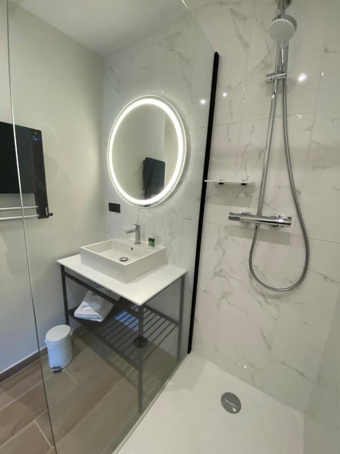 Hotel Lancelot & Spa - Domaine Du Roi Arthur Ploermel Ngoại thất bức ảnh